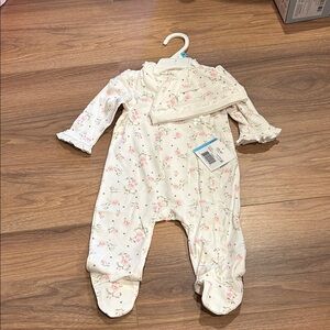 Floral Print Kids Onesie with Hat NWT
